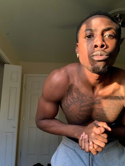 thehungcurvedhaitiandick OnlyFans picture