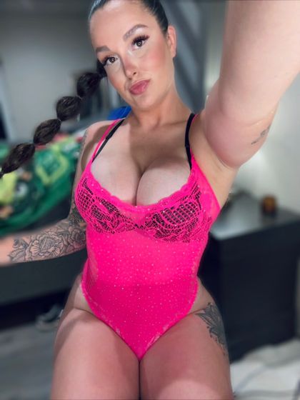 taytay_13 OnlyFans picture