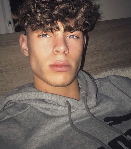 sexytyler69 OnlyFans picture