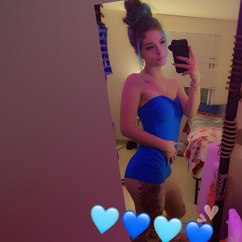 alllllieeeee11 OnlyFans profile picture