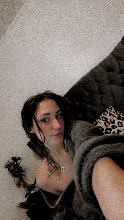 emiliabrown00 OnlyFans picture