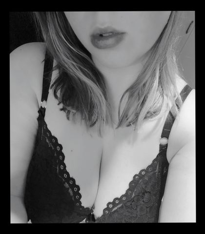 curvy_charlotte OnlyFans picture