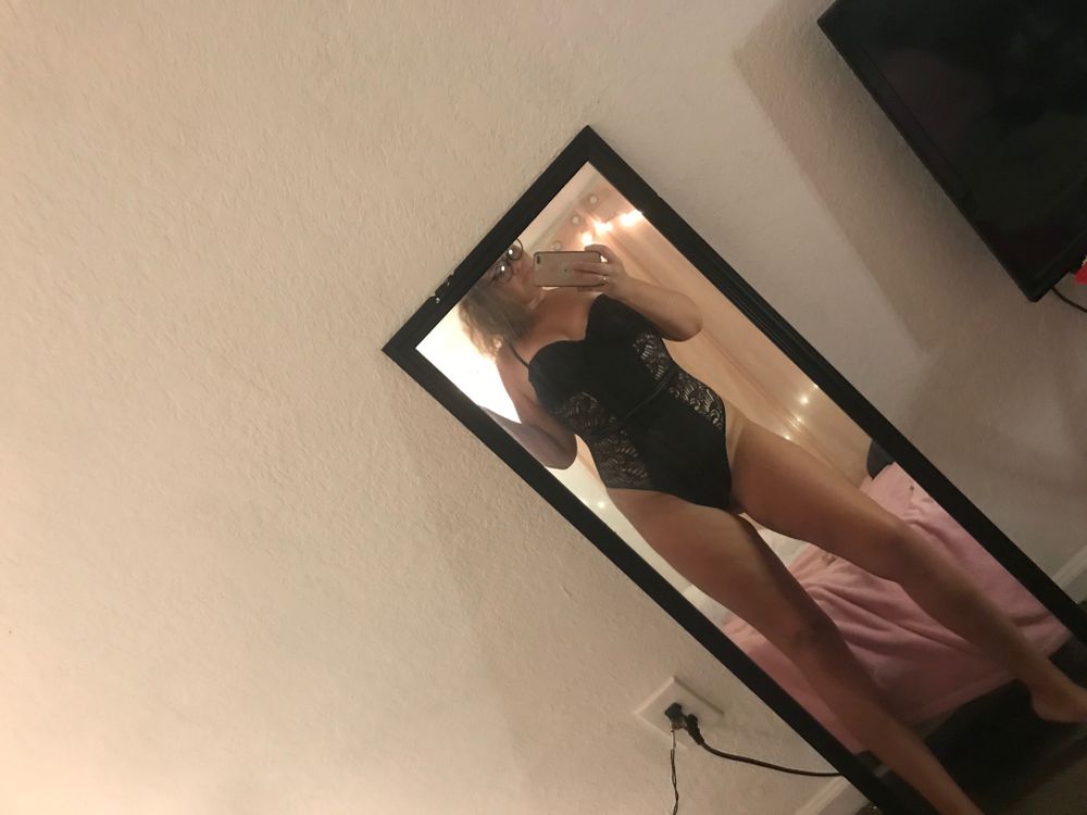 nicollettev.i.p OnlyFans profile picture