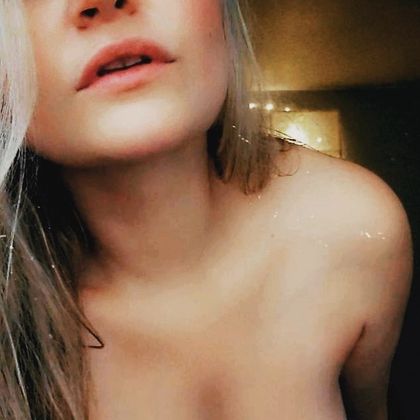 submissivixen OnlyFans picture