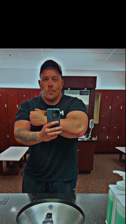 u110424861 OnlyFans picture