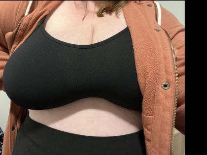 tittygoddess1 OnlyFans picture