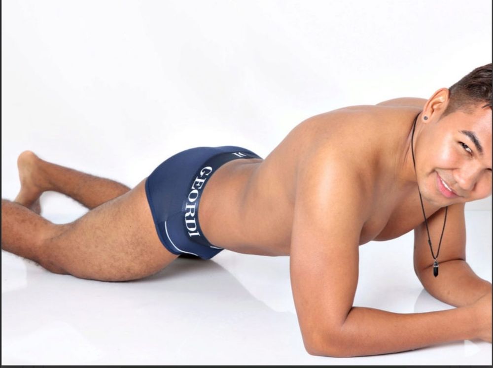luiscastrov23 OnlyFans profile picture