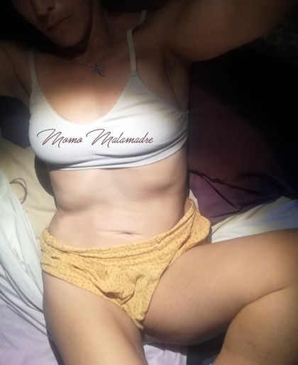 momomalamadre OnlyFans picture