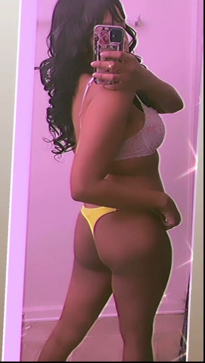 sluttygalkat OnlyFans picture