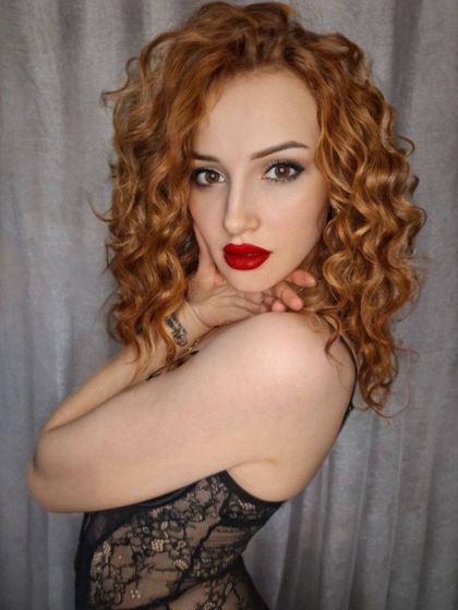 yanasnowhard OnlyFans picture