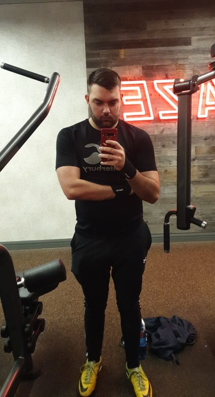u89200 OnlyFans picture