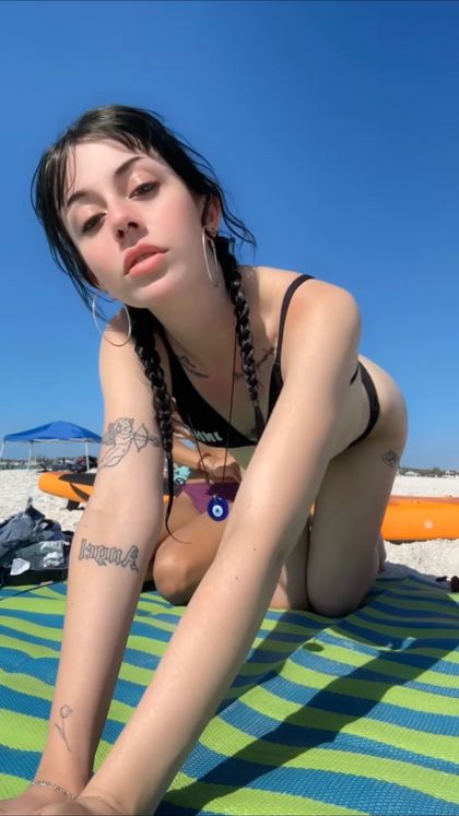 alyx.rose OnlyFans picture