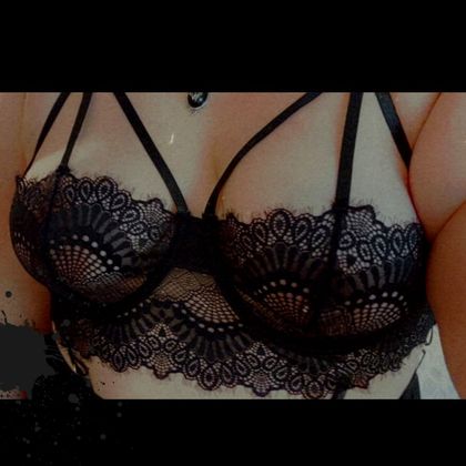 miilky.minx OnlyFans picture