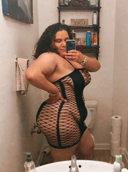 vibewithaaries OnlyFans picture