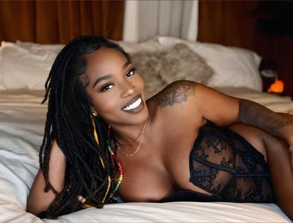 theeladysiren OnlyFans picture