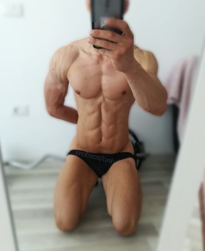 xrobxox OnlyFans picture