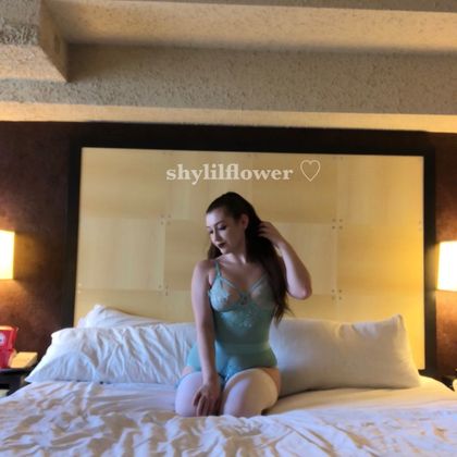 shylilflower OnlyFans picture