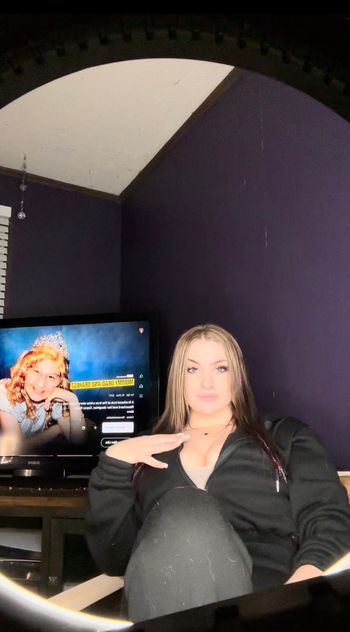 How to Access montanaonstage OnlyFans Profile For FREE (2024