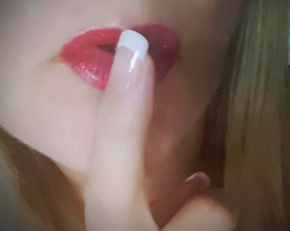 rose2athorn OnlyFans picture