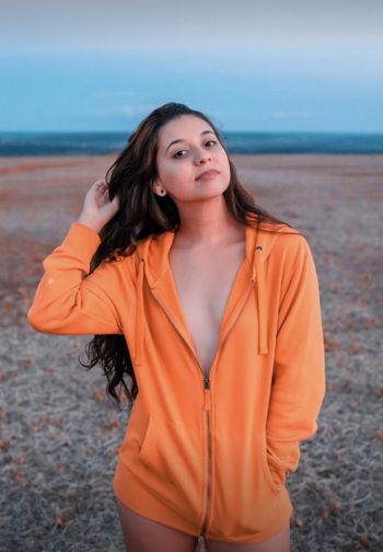 Iza Mellow