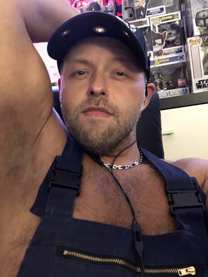 hairy-gamer OnlyFans picture