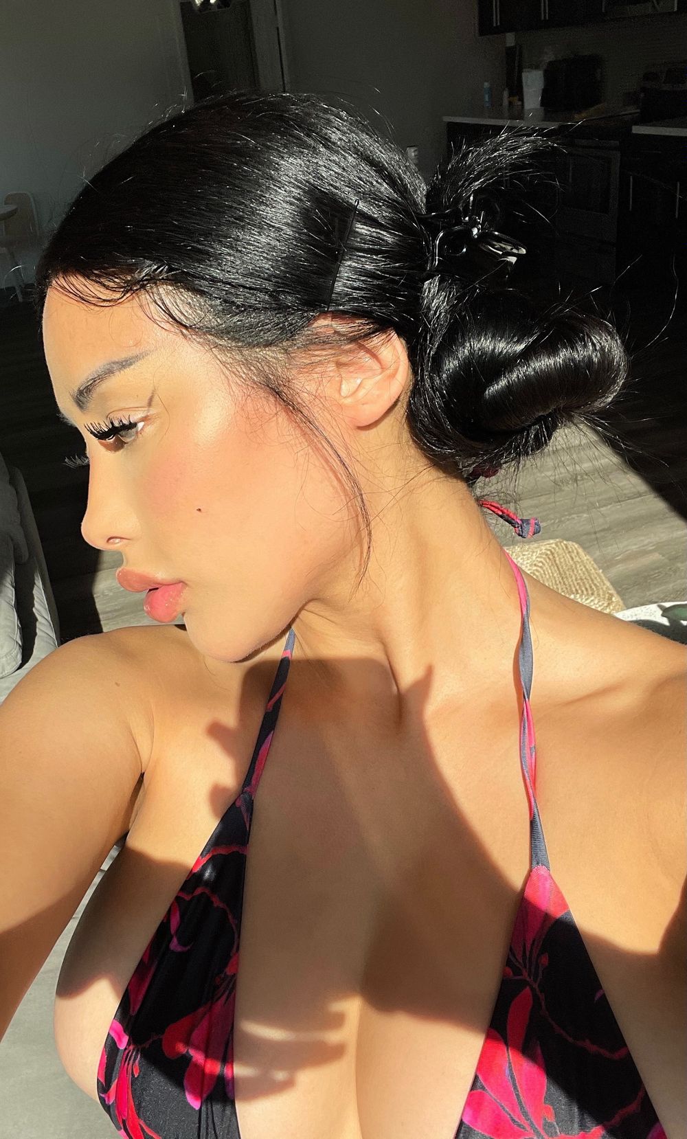 spellingbea OnlyFans - Free Trial - Photos - Socials | FansMetrics.com