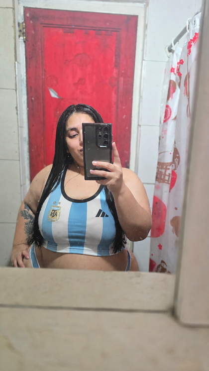 yourlatincurvy OnlyFans picture