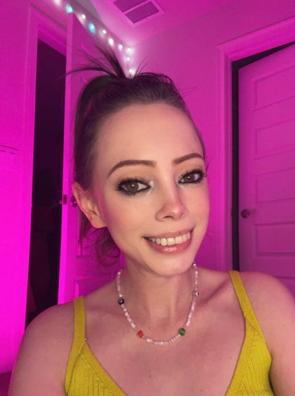 ariahazefree OnlyFans picture