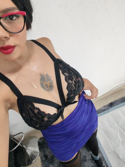 caliaqadehs OnlyFans picture
