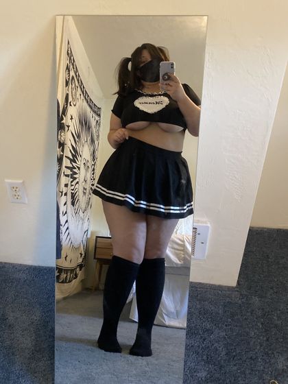 honey-and-cream OnlyFans picture