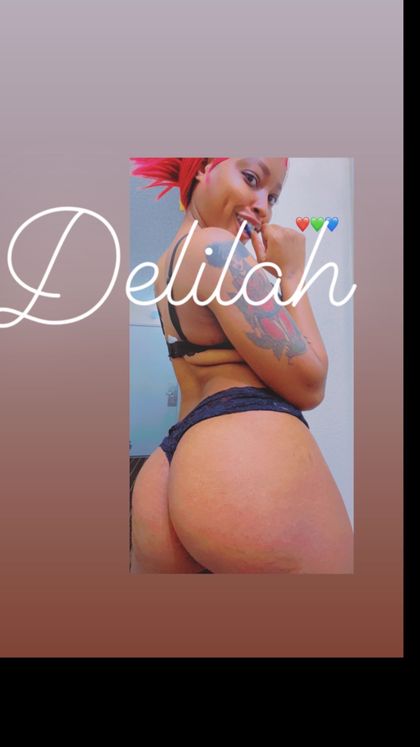 something2desire OnlyFans picture