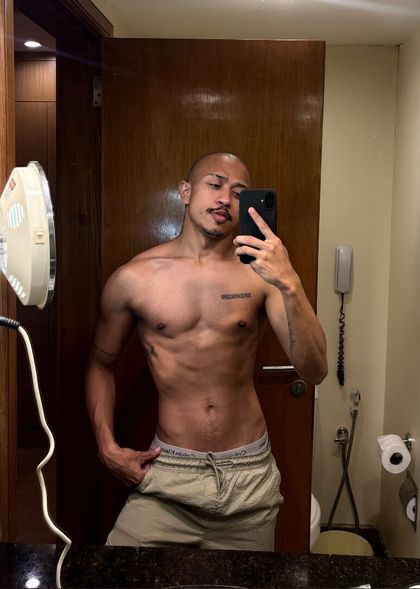 carloseduaardoo OnlyFans picture