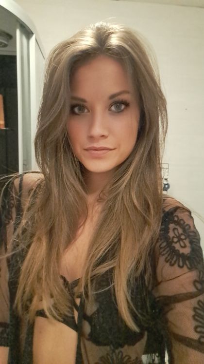 sharonieee OnlyFans picture