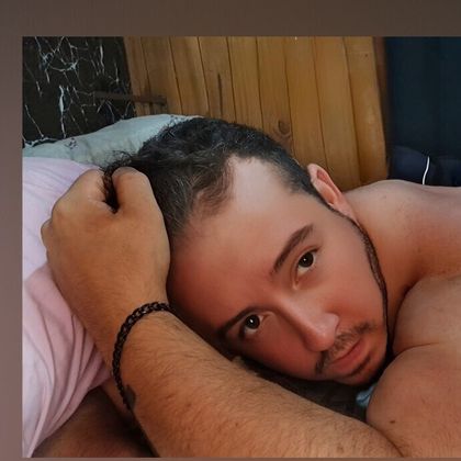 jovenxmaduroshotchile OnlyFans picture