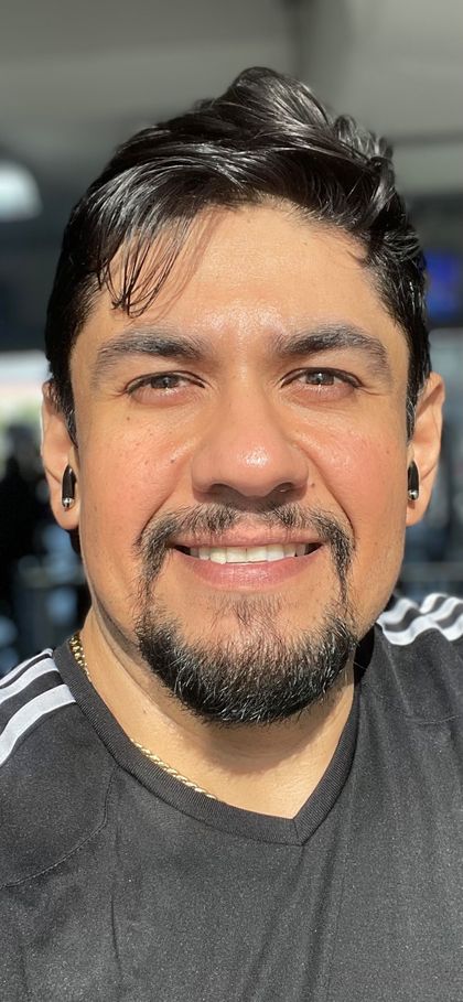 tonyuresti OnlyFans picture