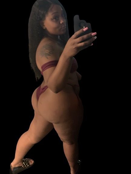 damnfrenchiee OnlyFans profile picture
