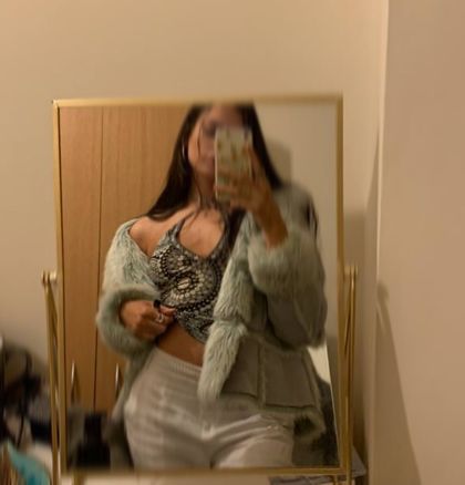 rosielovichi OnlyFans picture