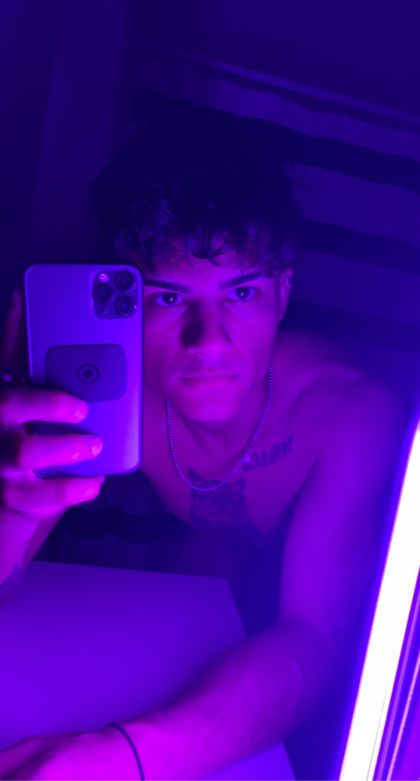 oscaralopez_ OnlyFans picture
