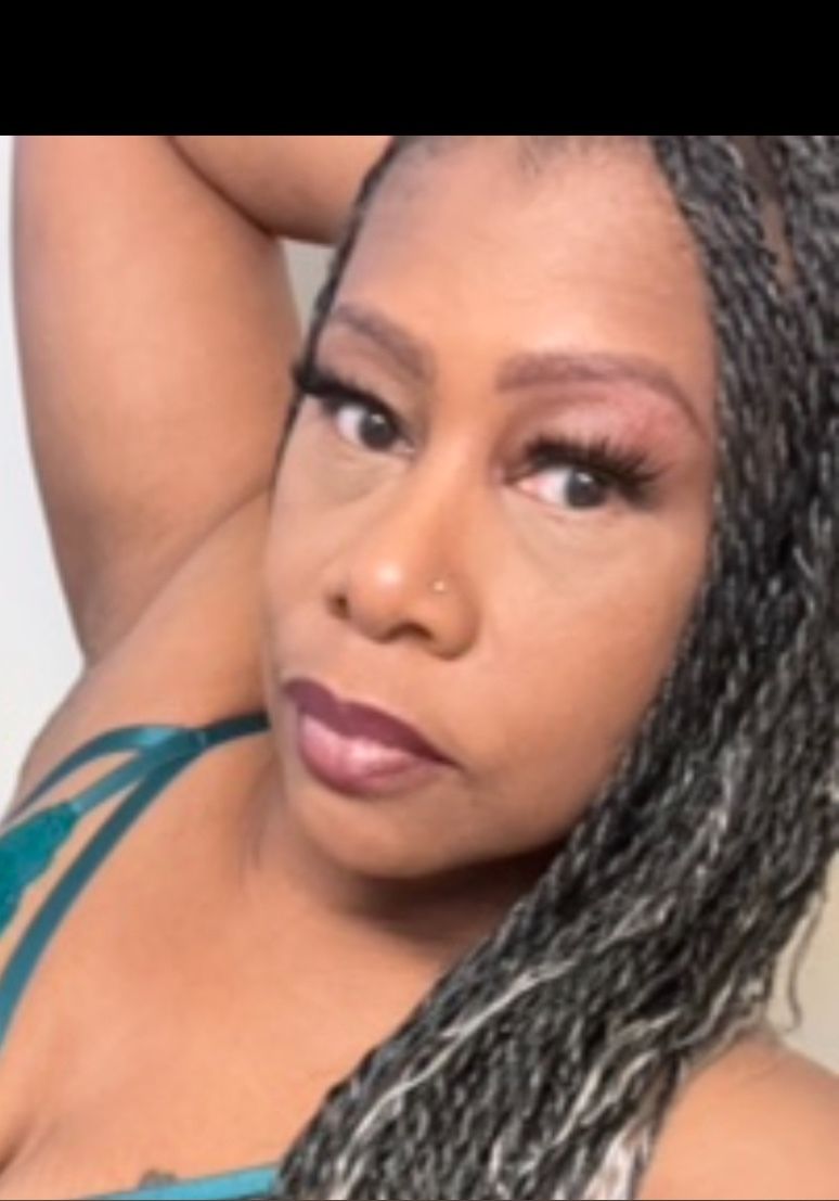 droppingems OnlyFans profile picture