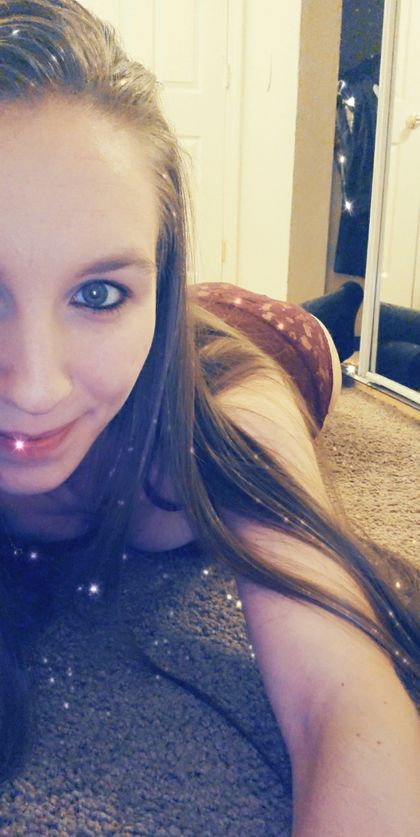 lonelymamas OnlyFans picture