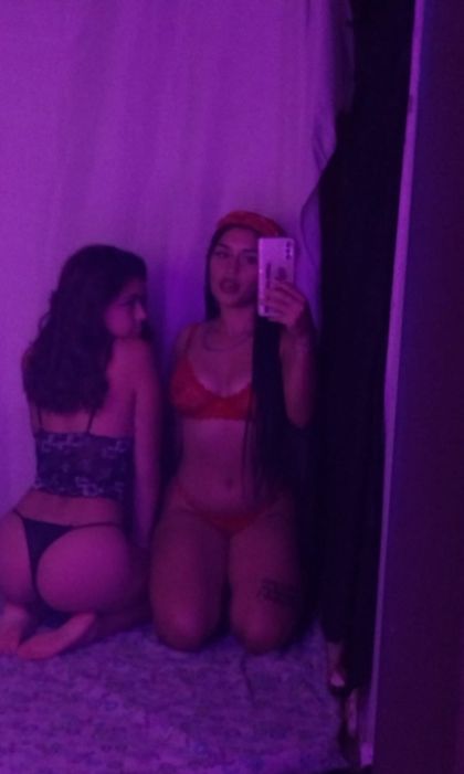 bestieswest OnlyFans picture