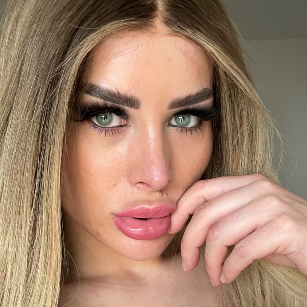 offiziellalinebachmann OnlyFans profile picture