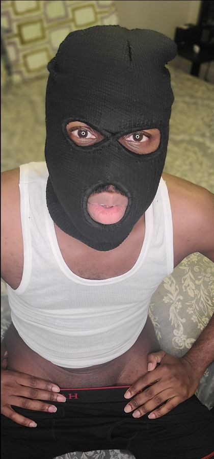 u76863880 OnlyFans picture