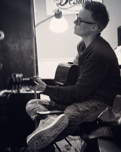musicandtattswithnik OnlyFans picture
