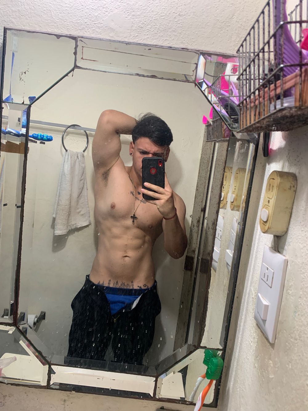 roberto_12121 OnlyFans profile picture