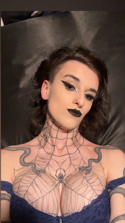 theoneviperess OnlyFans picture