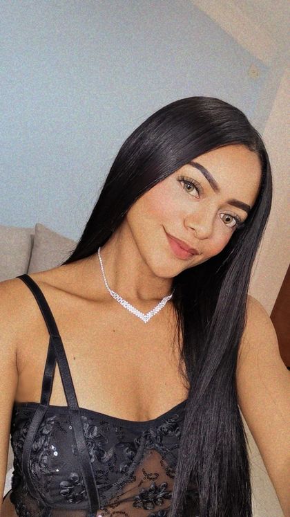 stephanielands OnlyFans picture