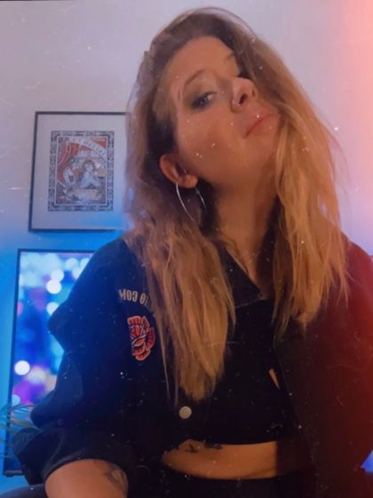 surfingwavesgirl OnlyFans picture