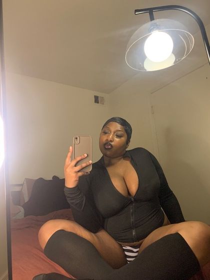 missstarryshai OnlyFans picture