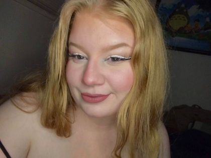 blushie_rose OnlyFans picture